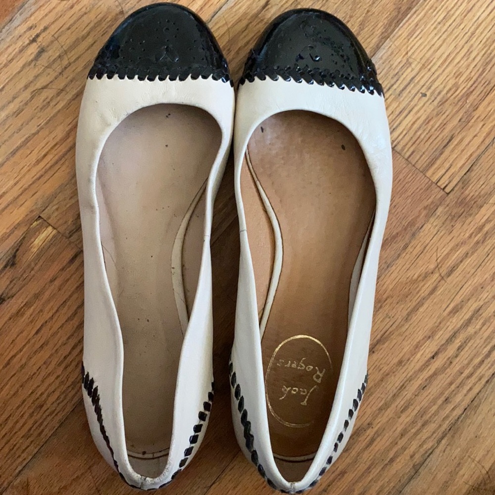 Jack Rogers flats.